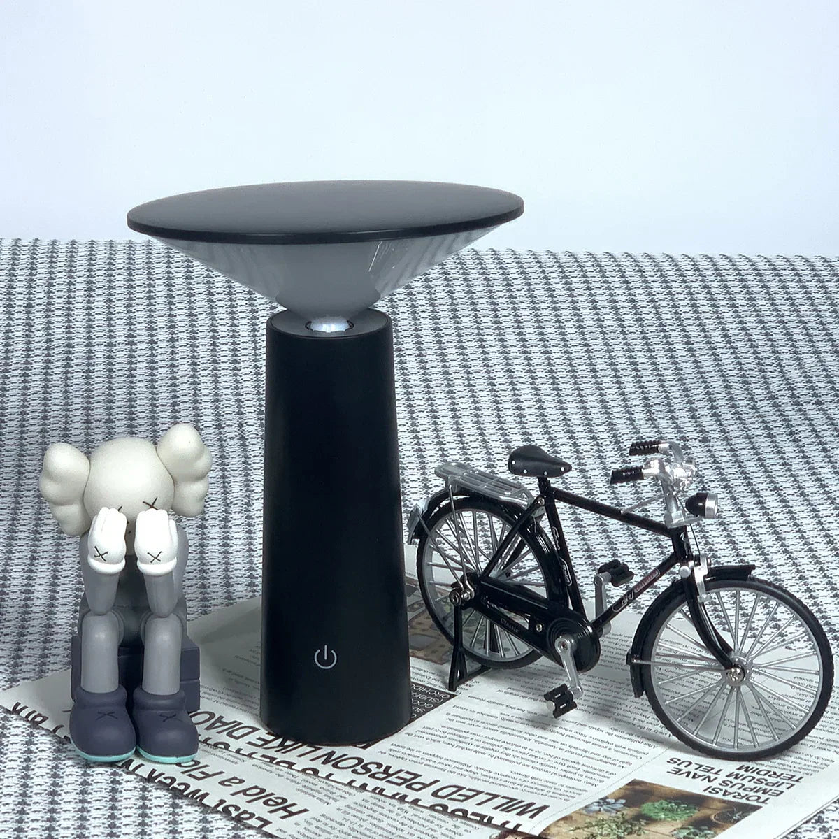 Portable Table Lamp | Adjustable Cordless Design for Indoor and Outdoor Use